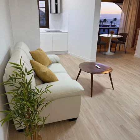 Parque Santiago Vista Al Mar דירה *